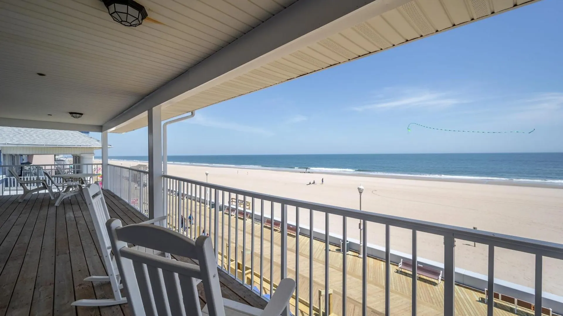Ochg Lankford Oceanfront Penthouse Apartment *