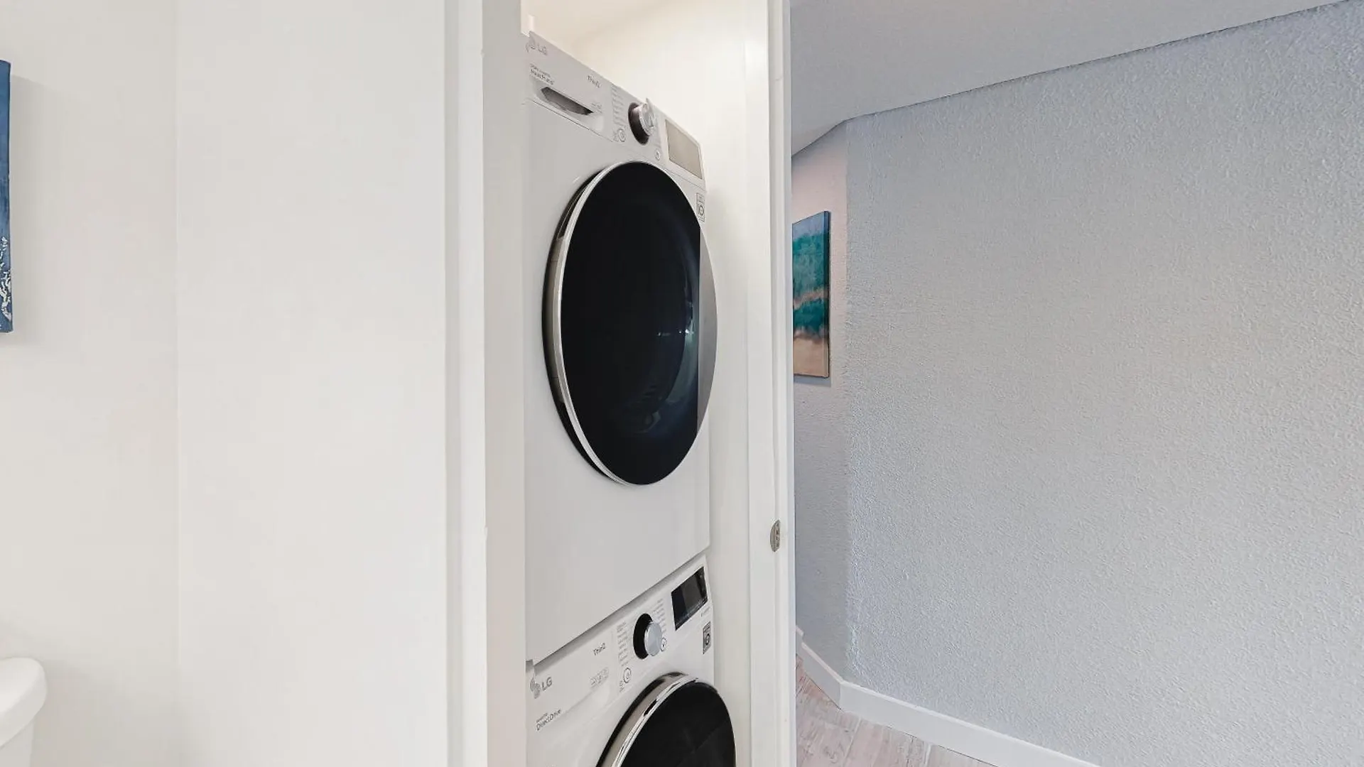 Apartament Pyramid 3l