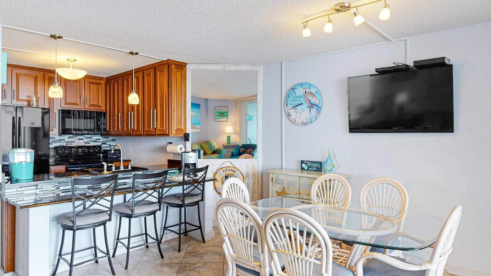 Pyramid 3m Apartman *