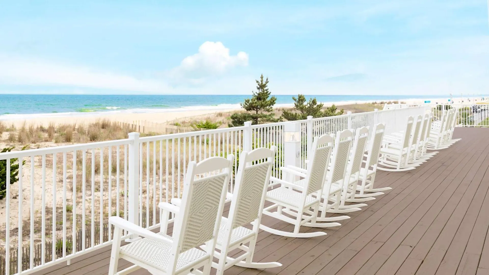 Hilton Garden Ocean Oceanfront Hotel 3*