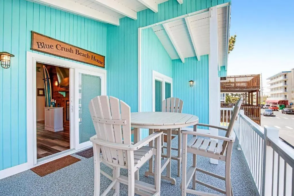 Holiday home The Blue Crush - 3br Beachfront Family Retreat