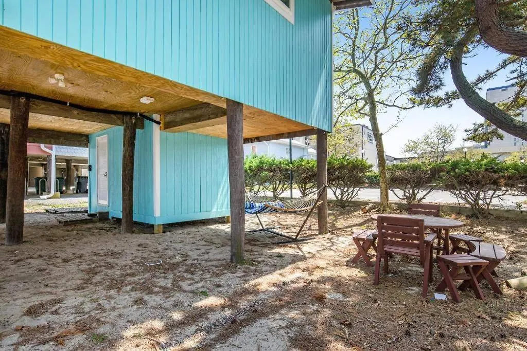 The Blue Crush - 3br Beachfront Family Retreat