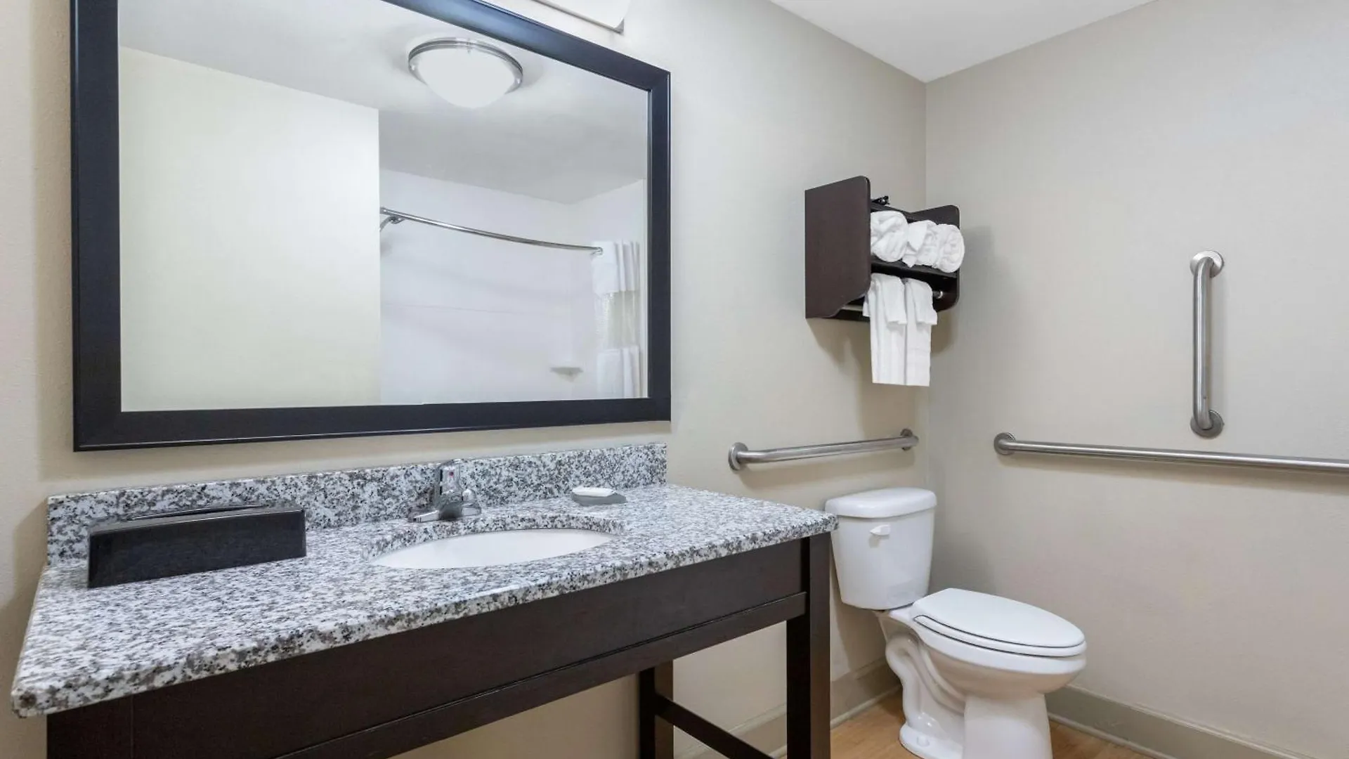 Hotel La Quinta By Wyndham Ocean Ocean City