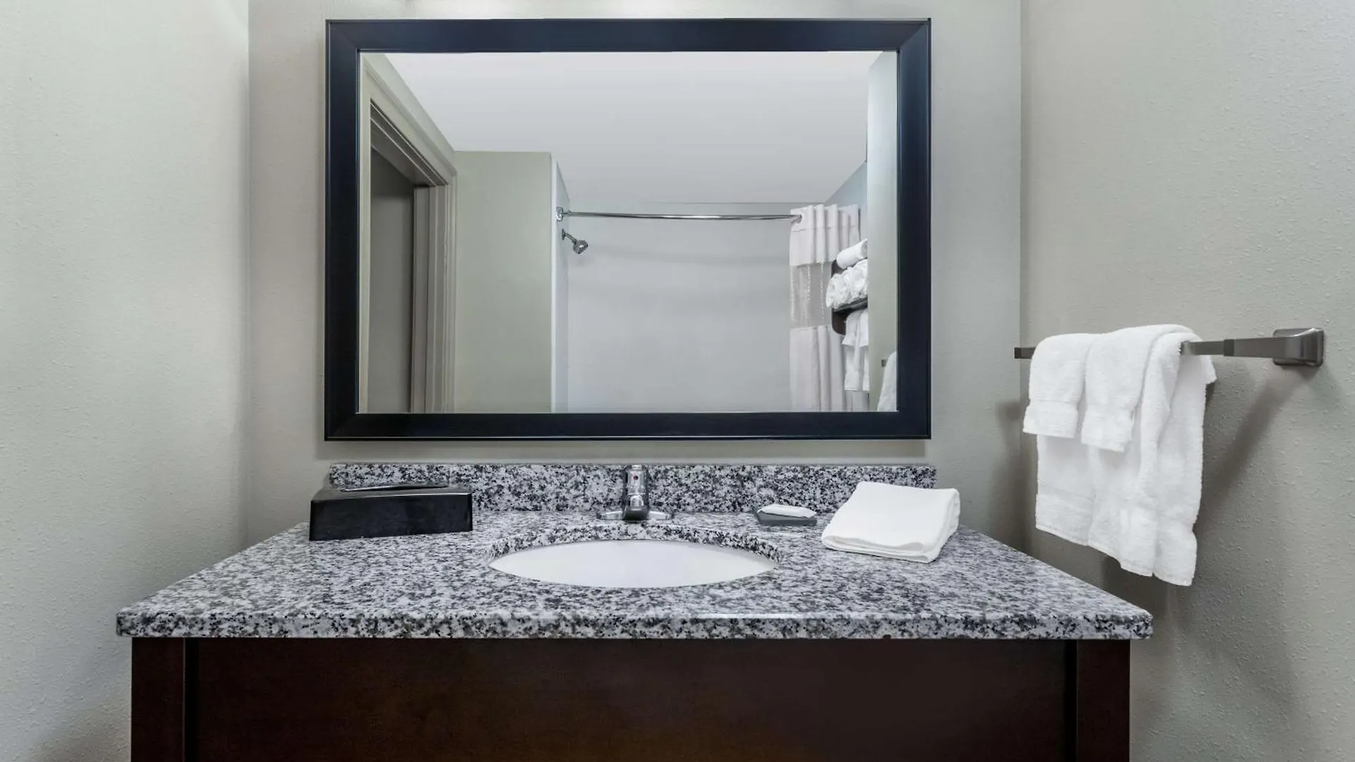 La Quinta By Wyndham Ocean Hotel 3*