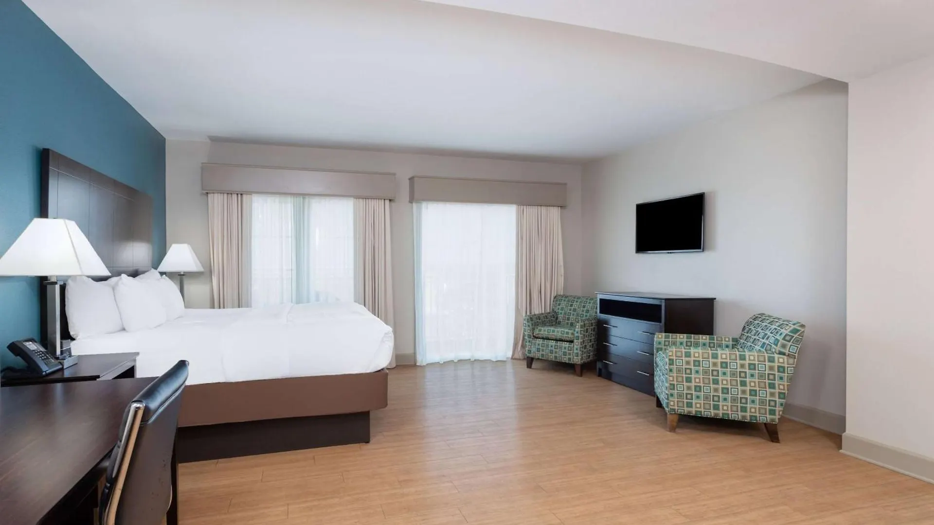 La Quinta By Wyndham Ocean 3*