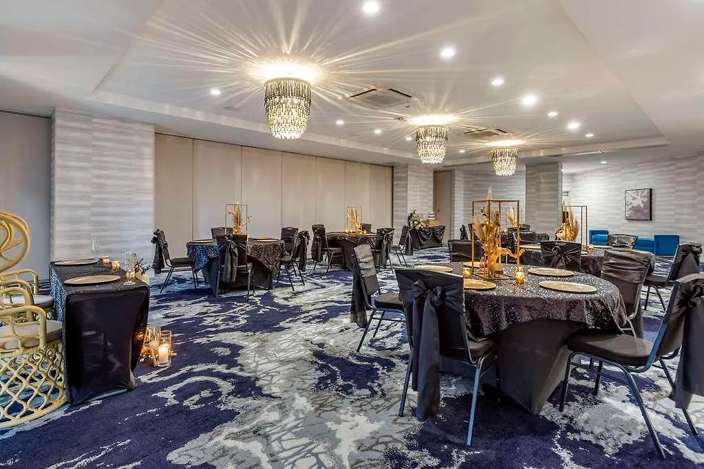 Cambria Ocean - Bayfront Hotel Ocean City