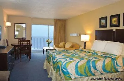 Sealoft Oceanfront Hotel 2*