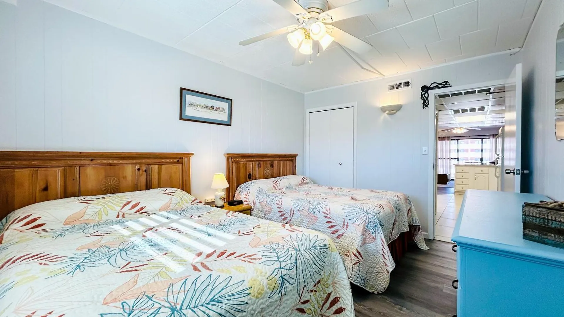 Apartment Seaside 66 # 401
