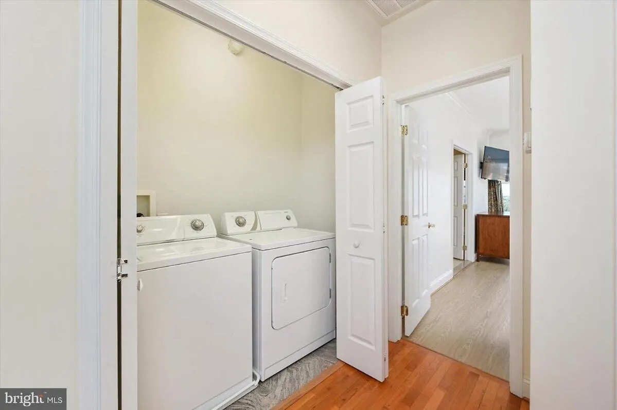 בית נופש Alexander Mini Mansions 202a *