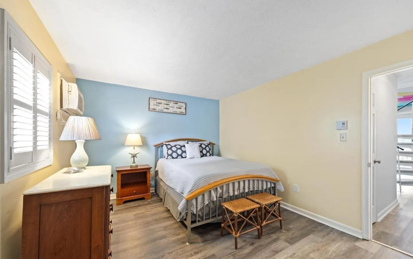Apartment Pine Needle Ocean City