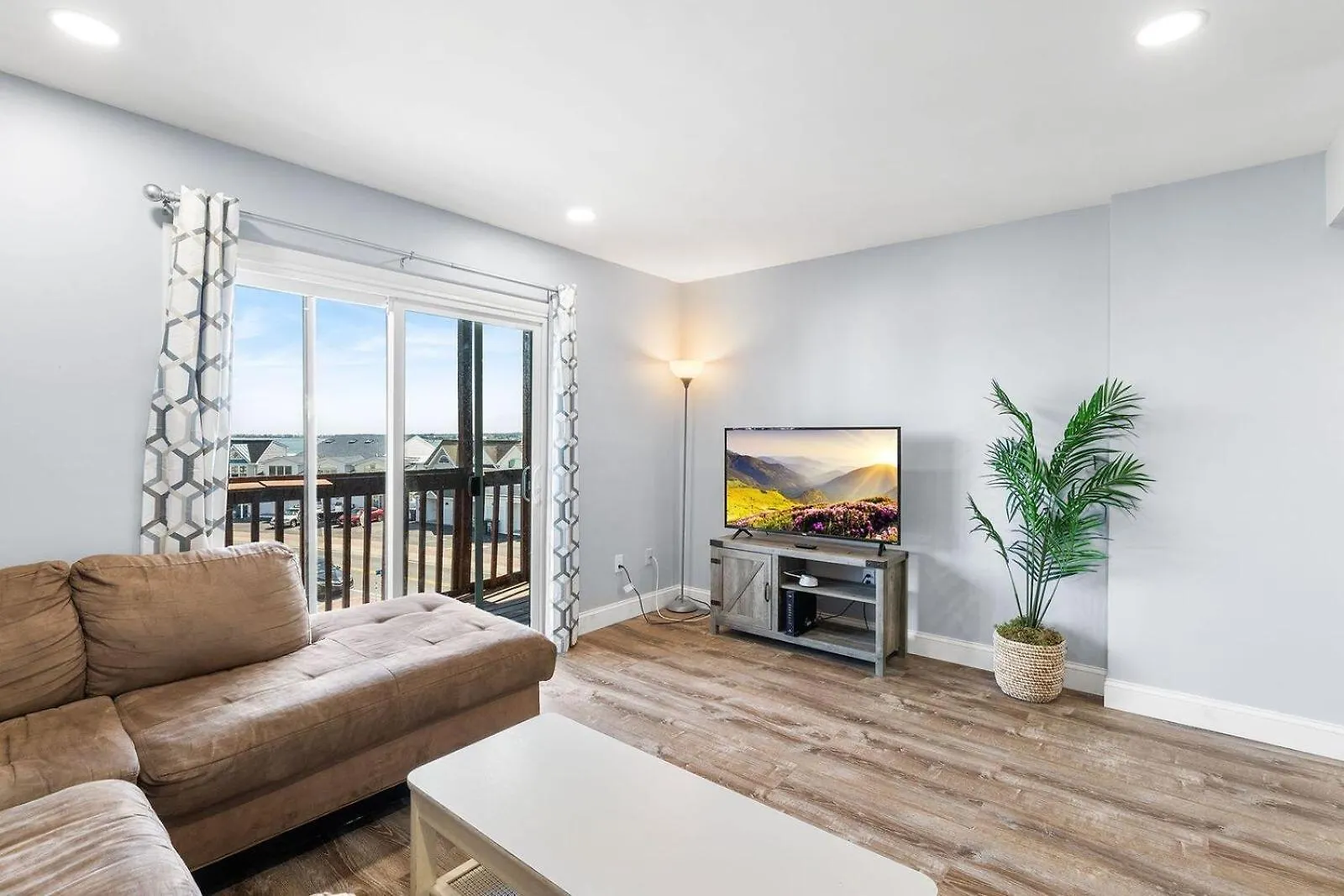 Breezy Point 302 Holiday home *