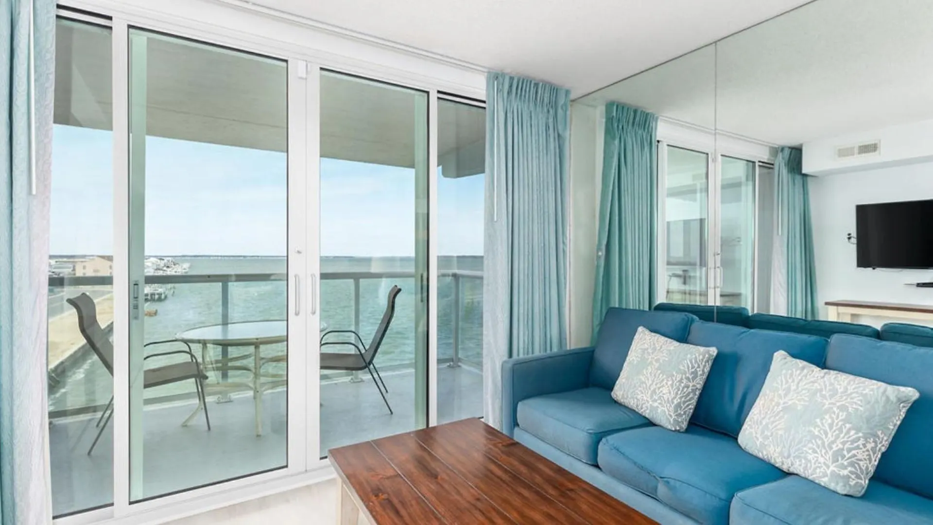 Apartmanhotel Bay Club *