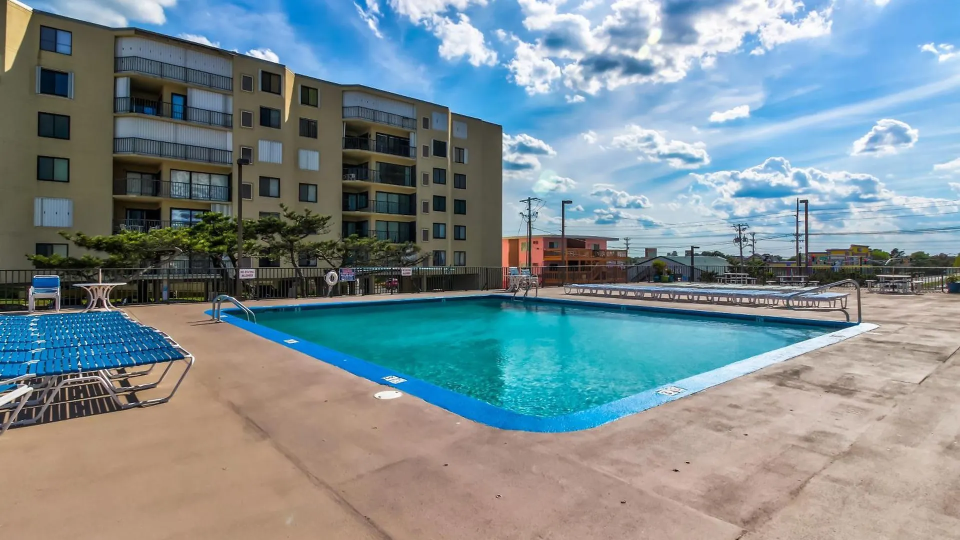 9400 Apartment Ocean City