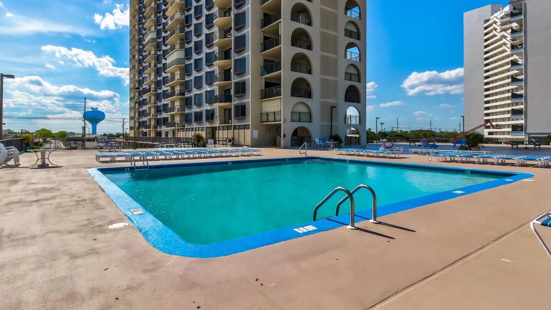 9400 Apartment