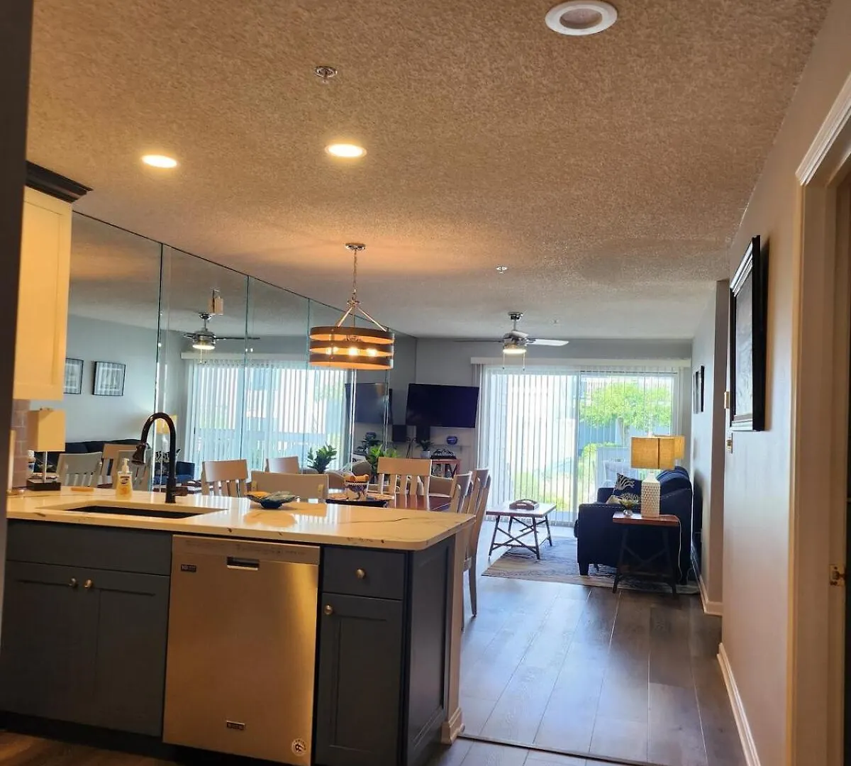 Hidden Harbour 2br 2ba - Bayside With Pool, Steps To And Northside Park! شقة آوشين سيتي