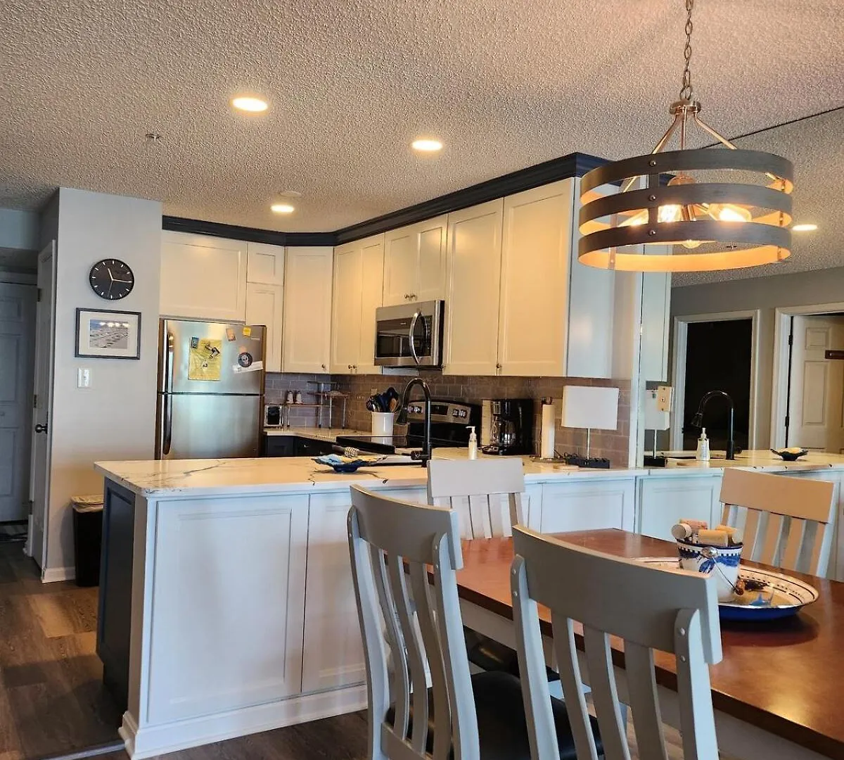 Hidden Harbour 2br 2ba - Bayside With Pool, Steps To And Northside Park! *