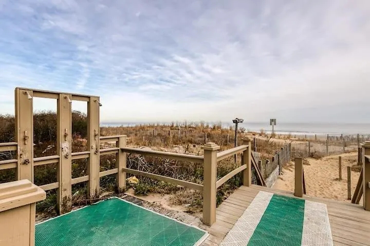 Holiday home Century 2