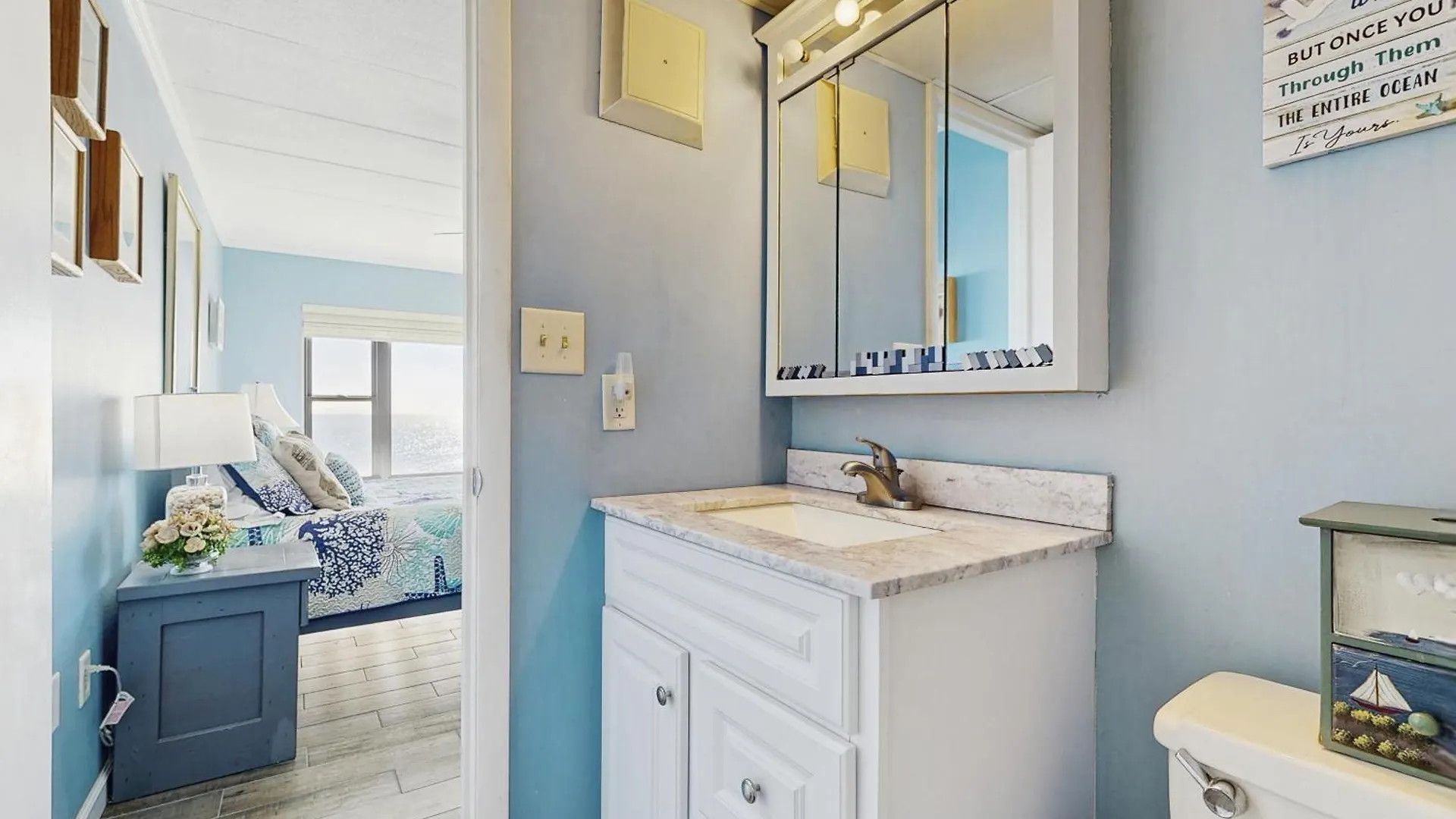 Breakaway East 512 Apartment *