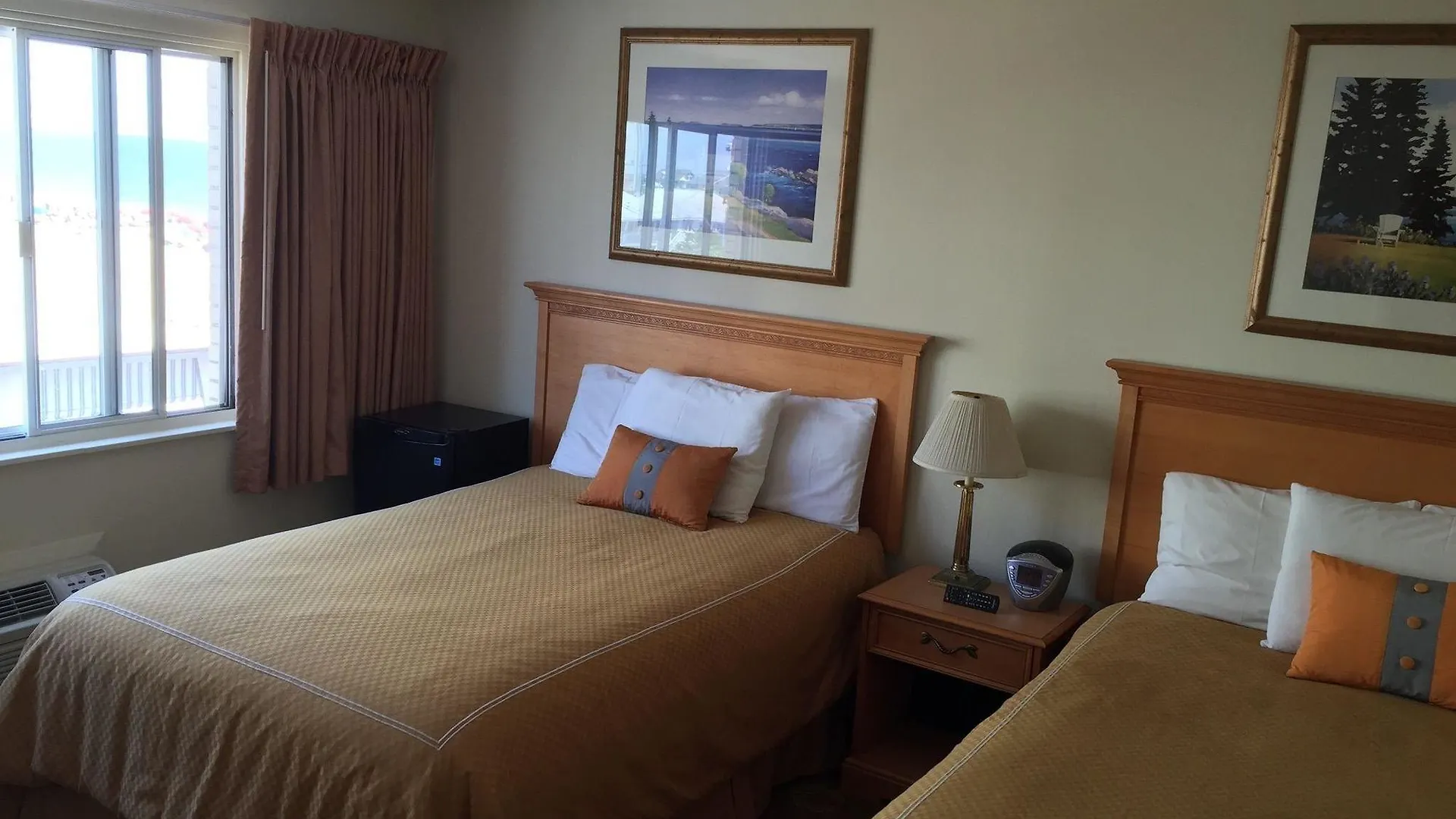 Safari Boardwalk Hotel 2*