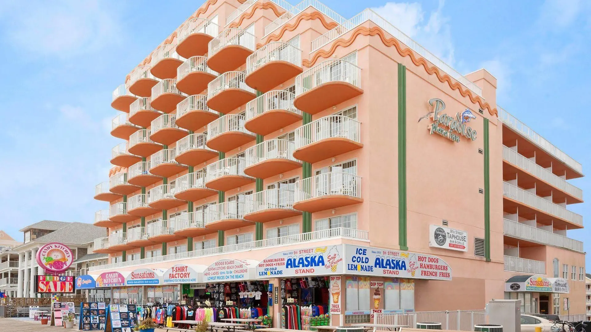 Paradise Plaza Hotel