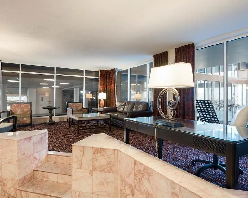 מלון Doubletree By Hilton Ocean Oceanfront 4*