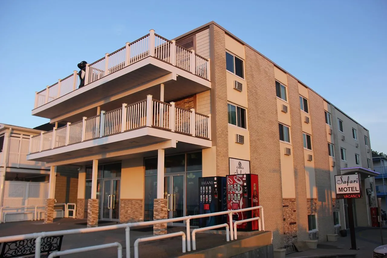 Safari Boardwalk Hotel 2*