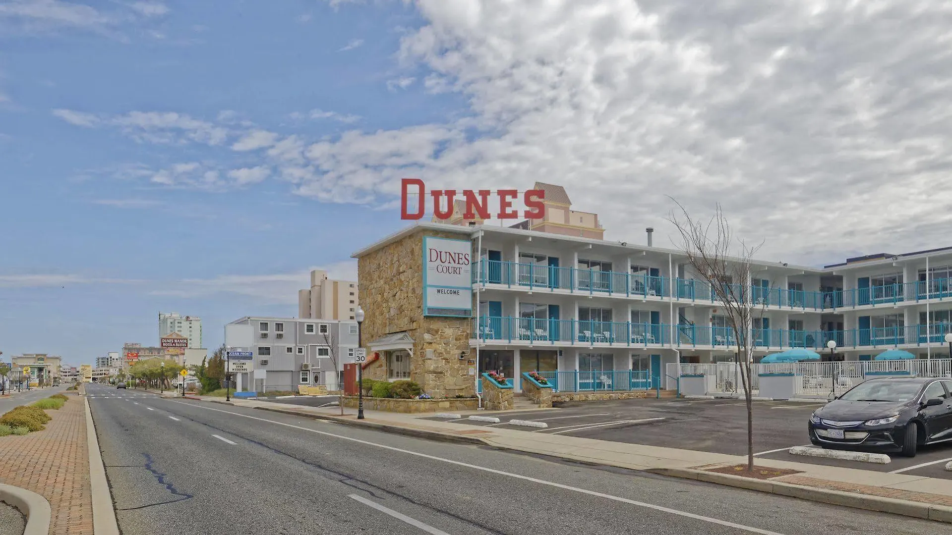 Dunes Court Motel 2*
