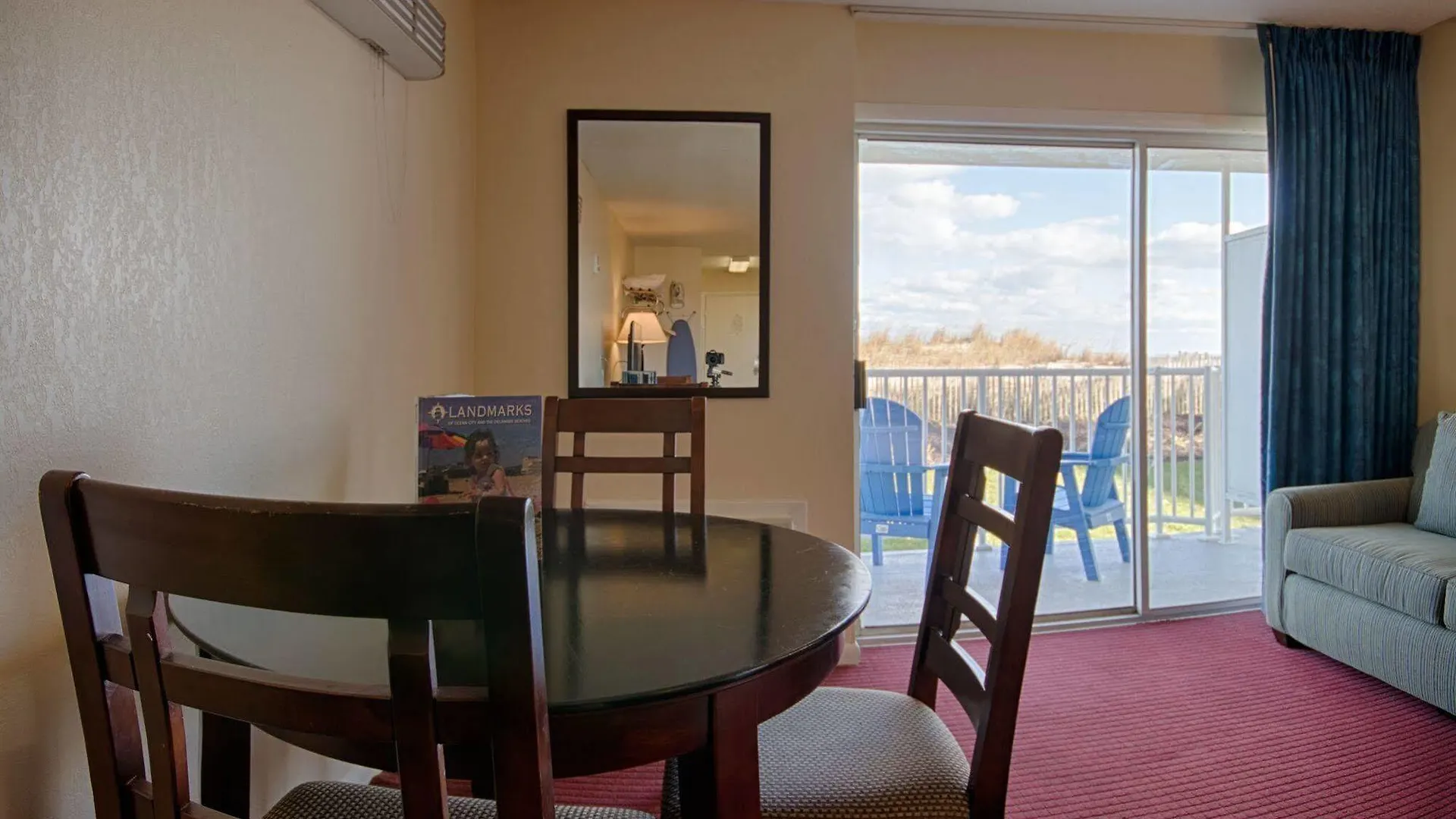 Sealoft Oceanfront 2*