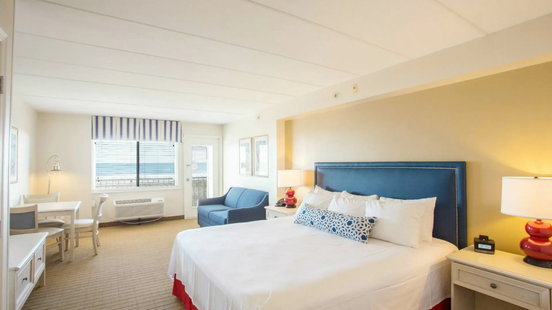 Hotel Hilton Garden Ocean Oceanfront 3*