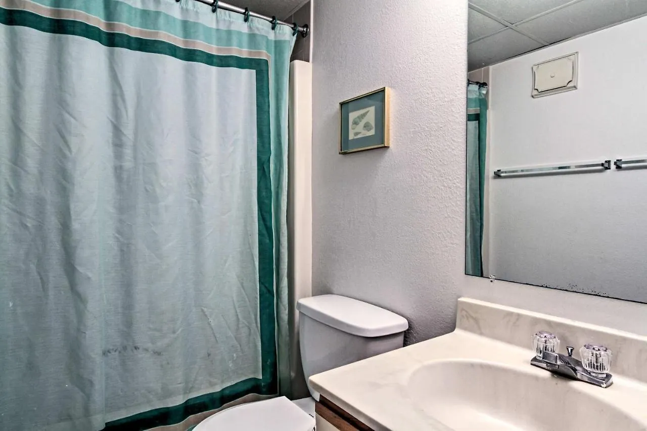 Appartamento Ocean With Balcony - Walk To Beach!