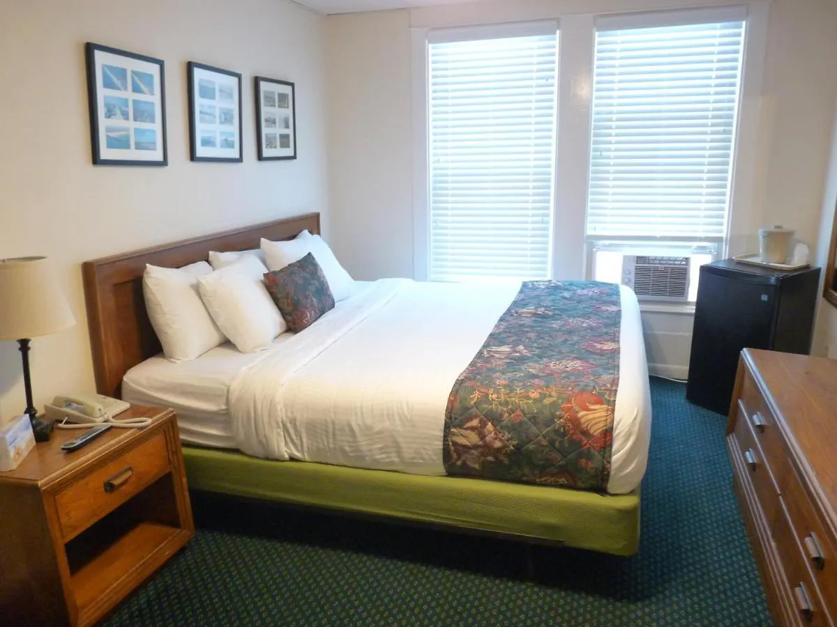 Shoreham Oceanfront Hotel