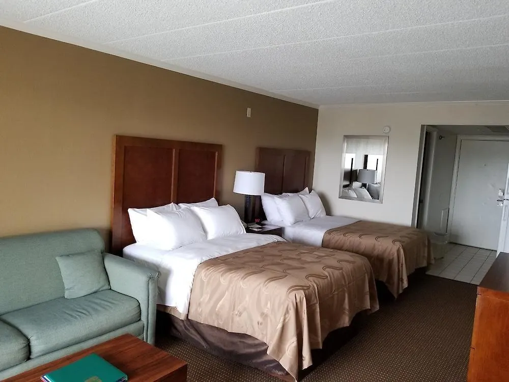 Quality & Oceanblock Hotel