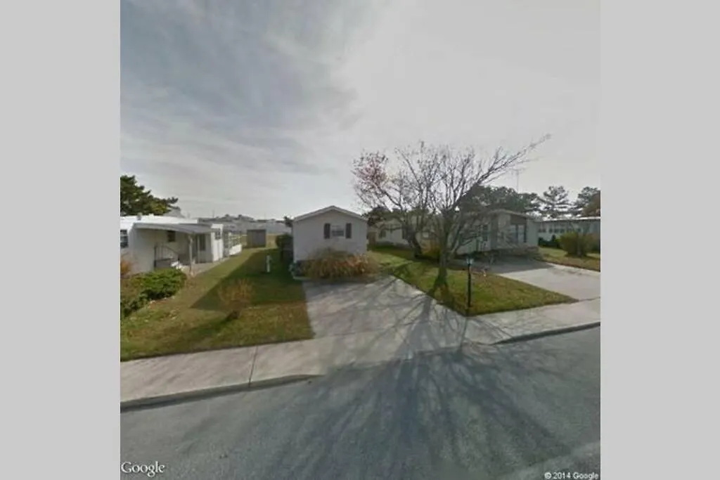 Dorothy And Johns Ocean Md Vacation Sleeps 8 - 3 Bedrooms 2 Full Bath Holiday home Ocean City