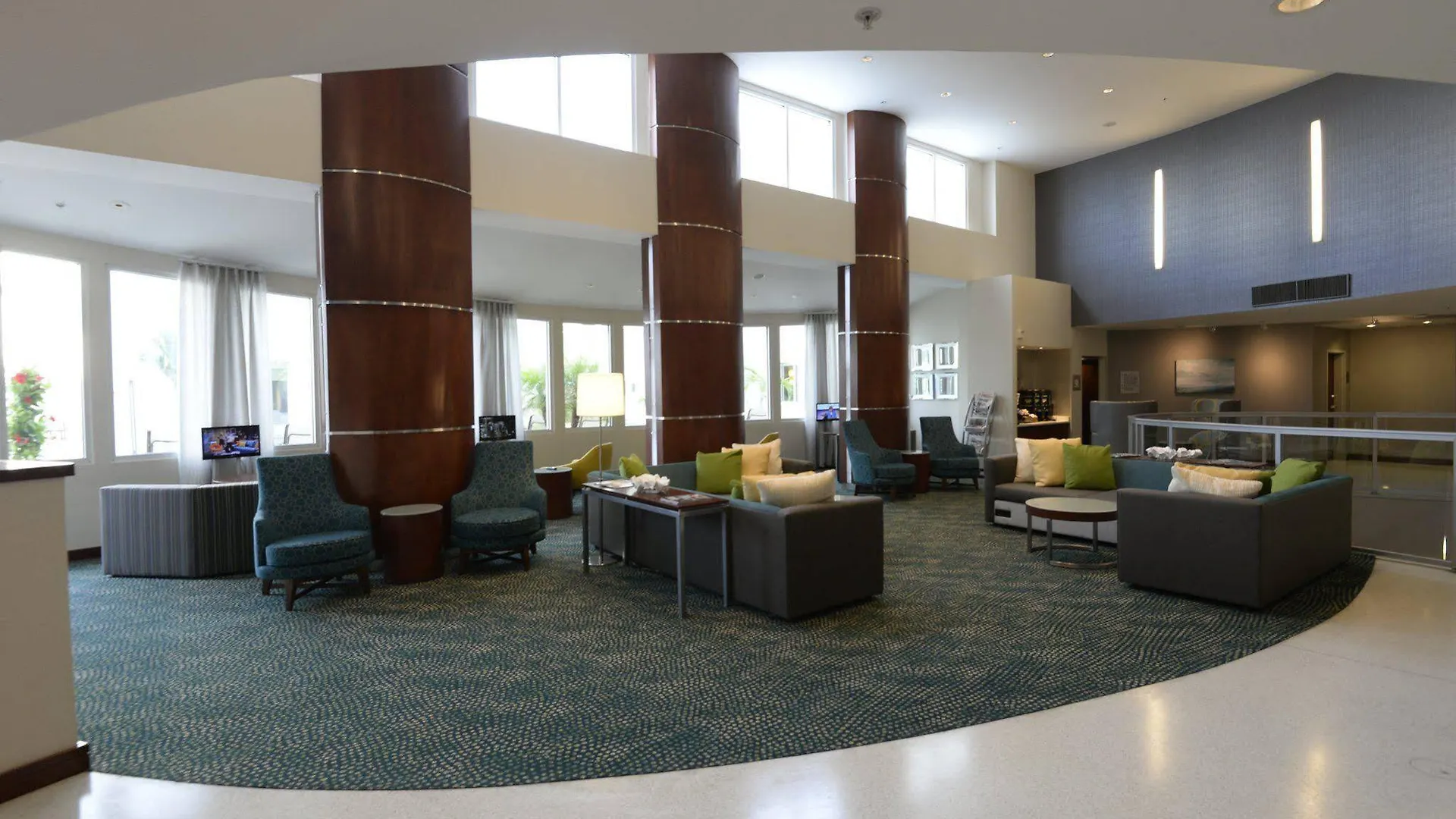 Hotel Courtyard By Marriott Ocean Oceanfront