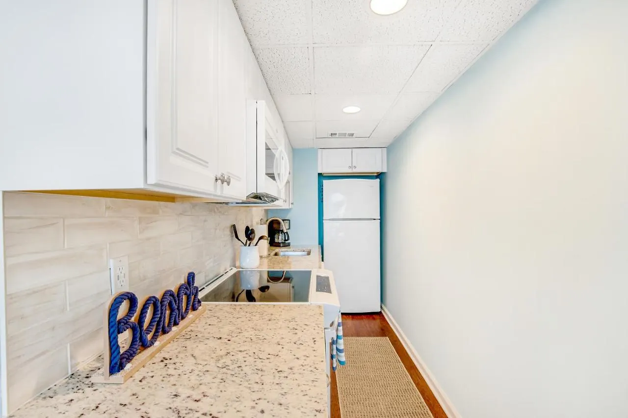 Bluewater East Oceanblock Apartment *
