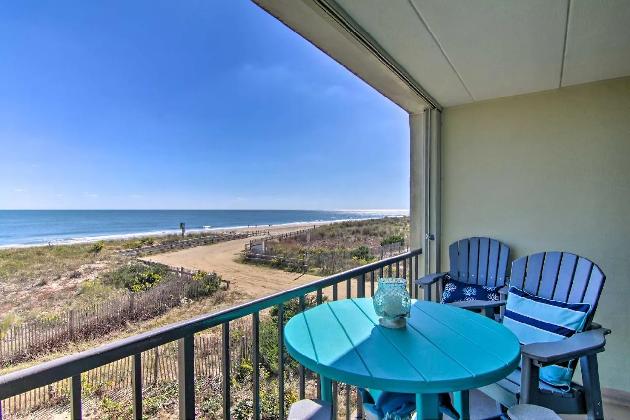 Apartment Retreat With Balcony On Ocean Beach! Ocean City