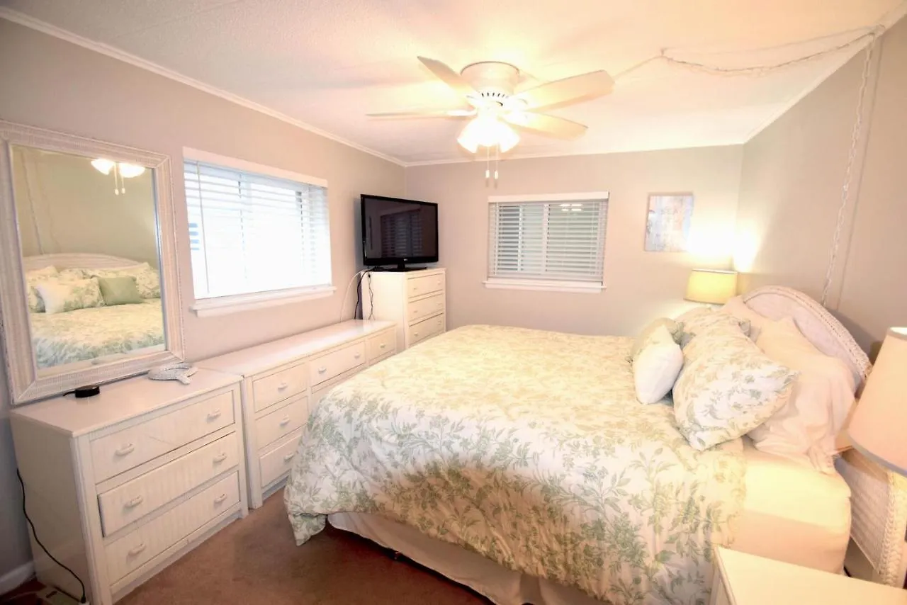 Apartment Thunder Island 61b *
