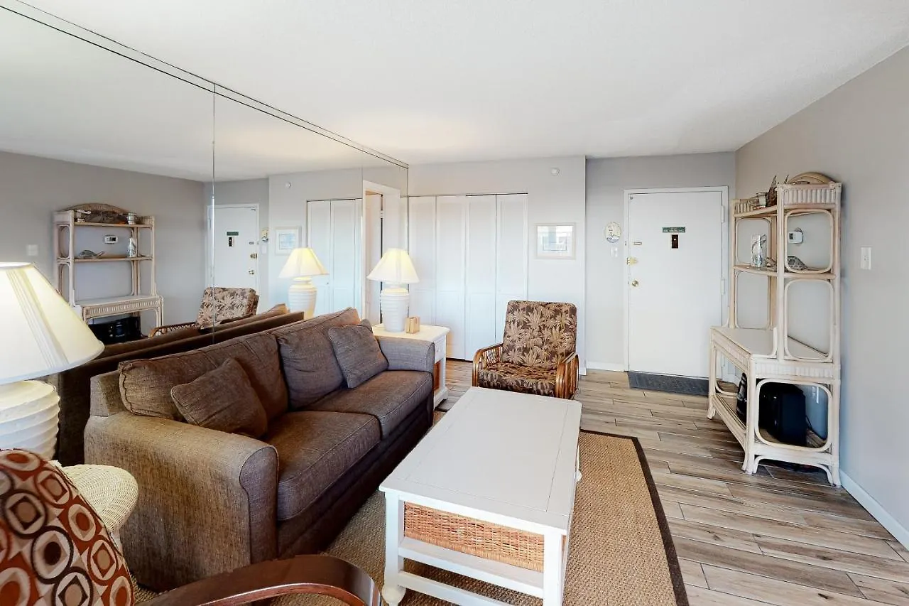 9400 Bldg #203 *