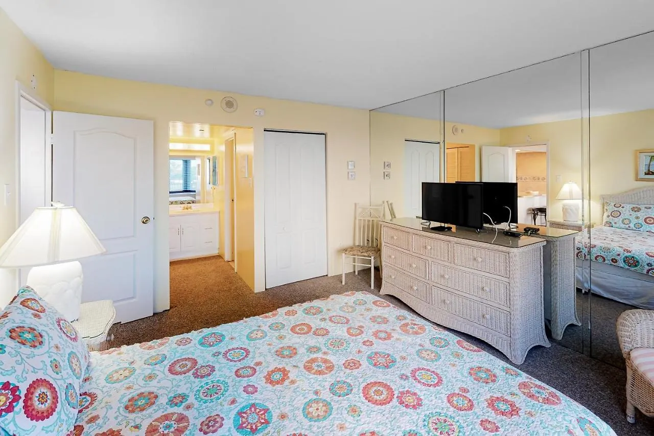 9400 Bldg #203
