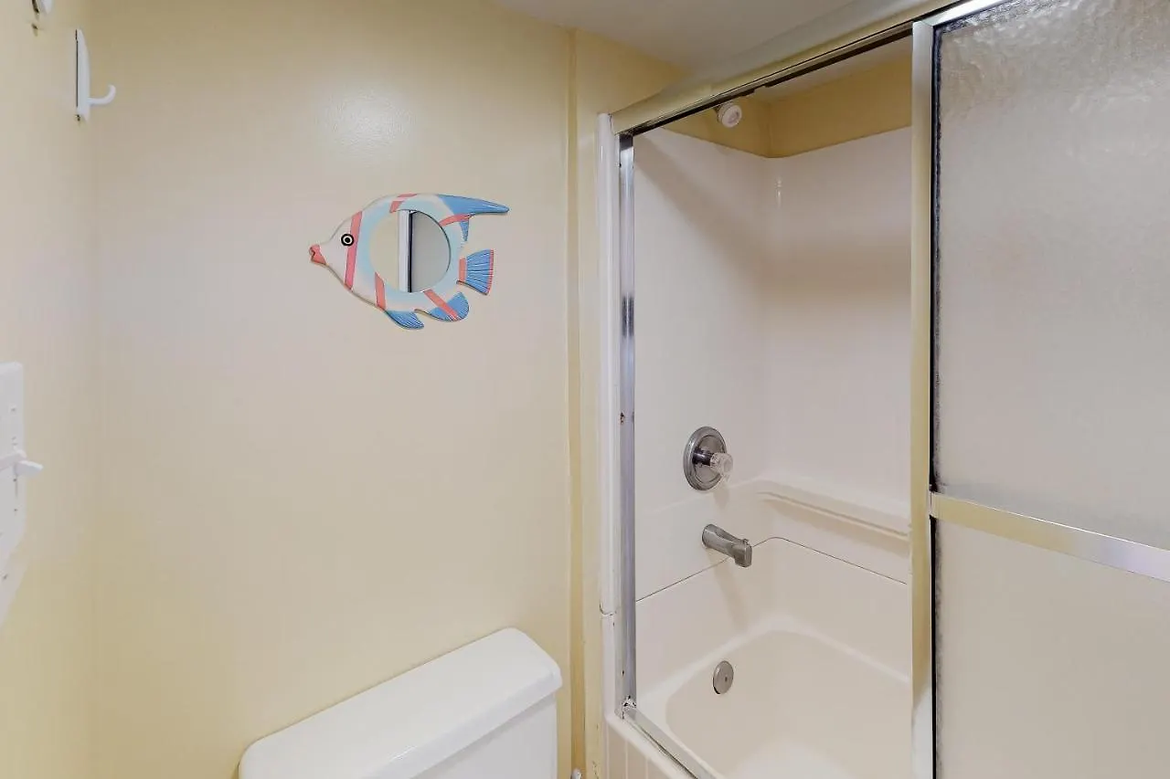 9400 Bldg #203 Apartment *