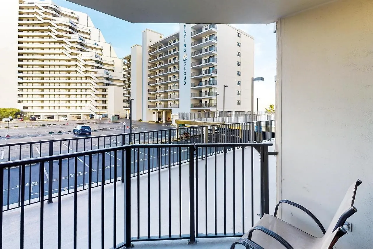 9400 Bldg #203 Apartment *