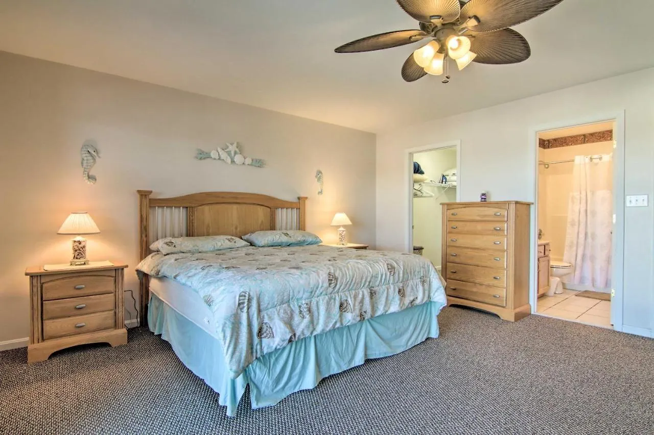 Ocean Townhome On Bay Less Than 1 Mi To Beaches!