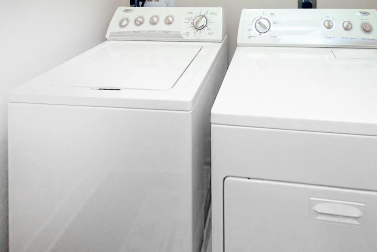 13009 Bowline Ln 1 度假居