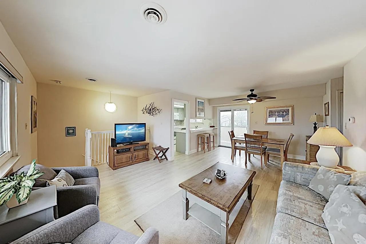 Apartment Club Unit D