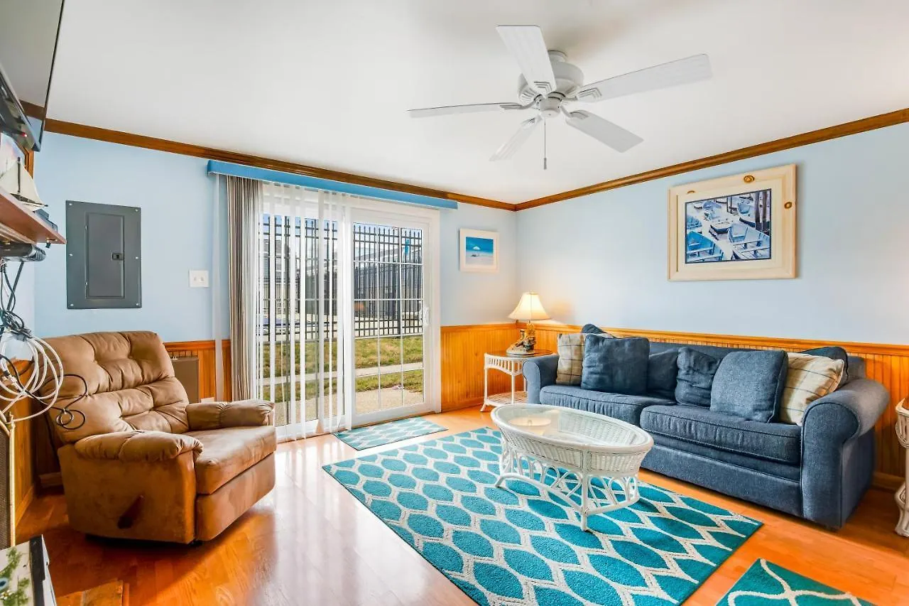 Holiday home Royal Palm Court B5