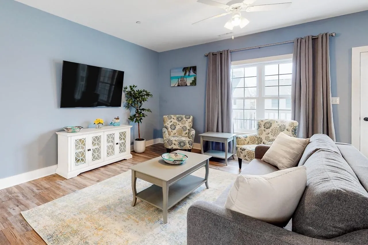 Island Cove Unit E Holiday home *