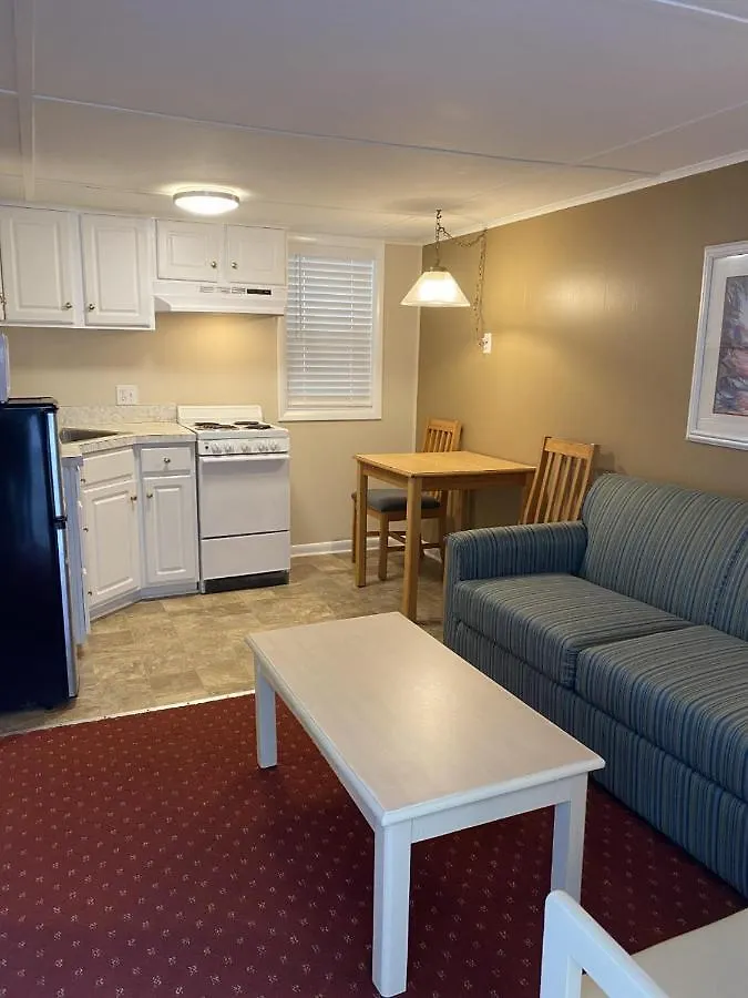 The Admiral Hotel/motel 2*