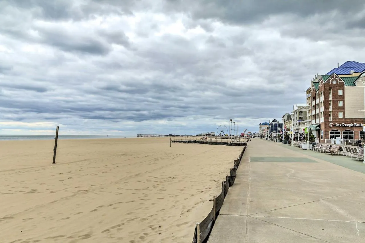 Chic Oceanfront Less Than Half Mi To Boardwalk! 大洋城