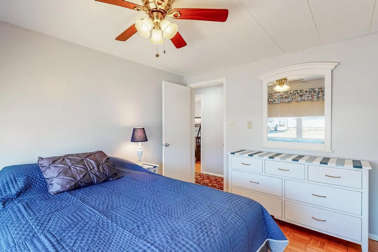 Exeter Road Daydream Holiday home *
