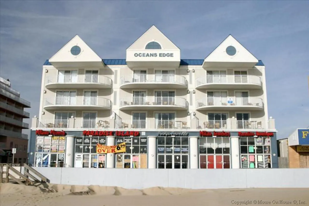 Ocean's Edge 302